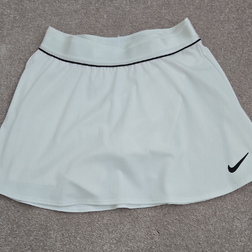Nike White Tennis Skort /  Skirt for Athletic Wear